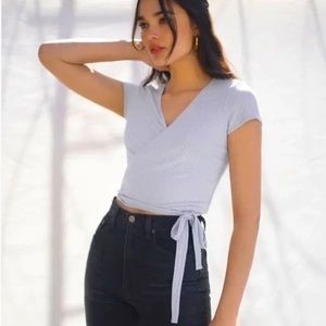 Reformation ‘Flora’ wrap top M